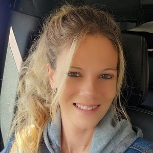 Meet your Posher, Kristin